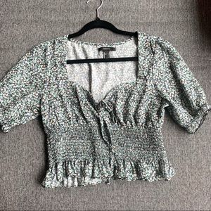 Girly Floral Short Sleeve Crop Top Sweetheart Neckline Cinched Waist